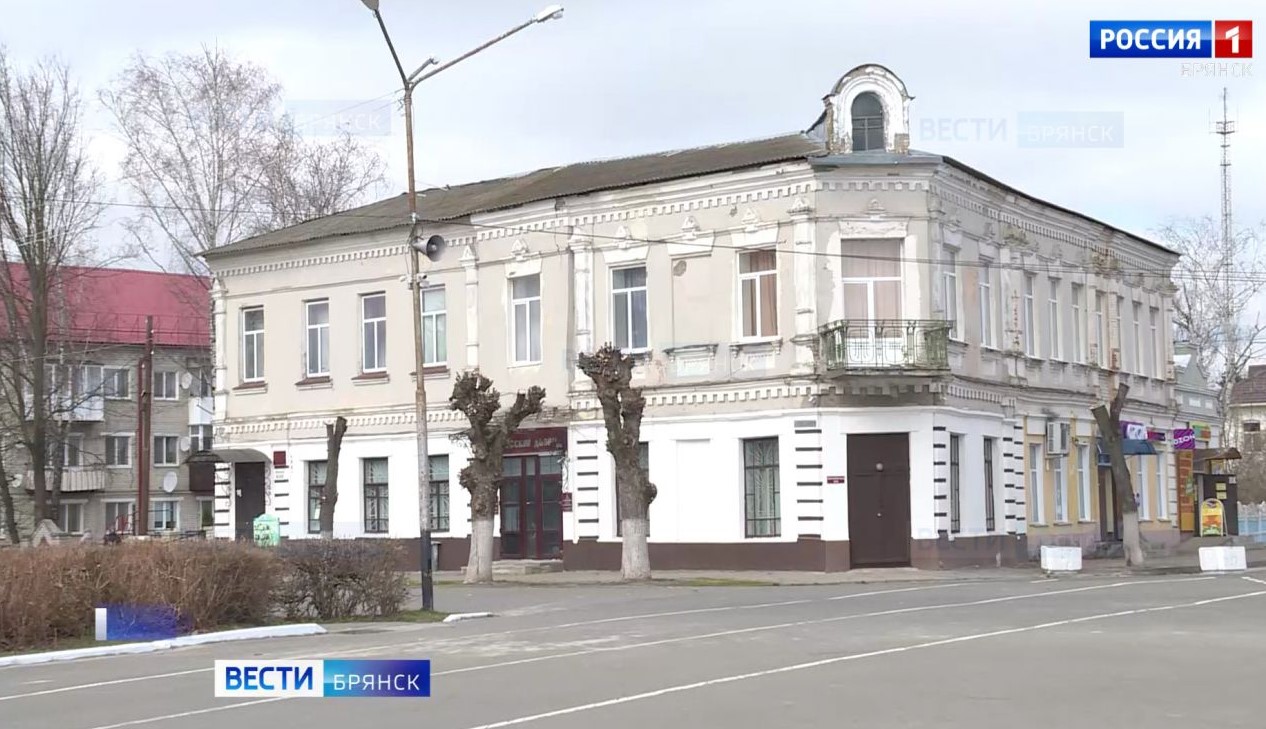 В брянском Почепе завершается ремонт краеведческого музея