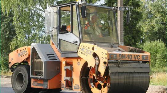 В Брянске отремонтируют более 30 важных участков дорожной сети