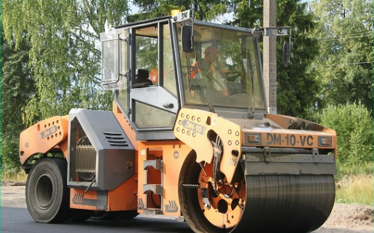 В Брянске отремонтируют более 30 важных участков дорожной сети