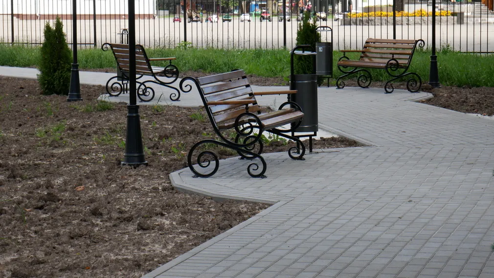 На Брянщине по партпроекту  благоустроено 3354 двора и 1128 общественных территорий