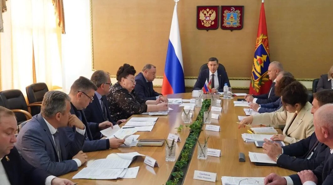 В Брянске прошло совещание с заместителями Губернатора