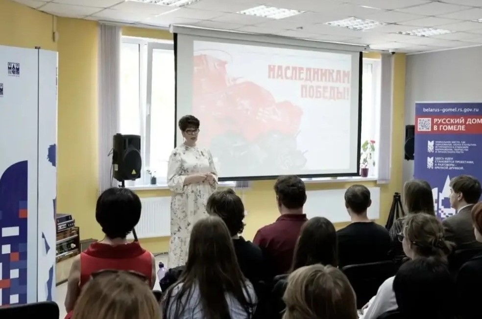 Уникальная выставка «Наследникам Победы!» открылась в Гомеле