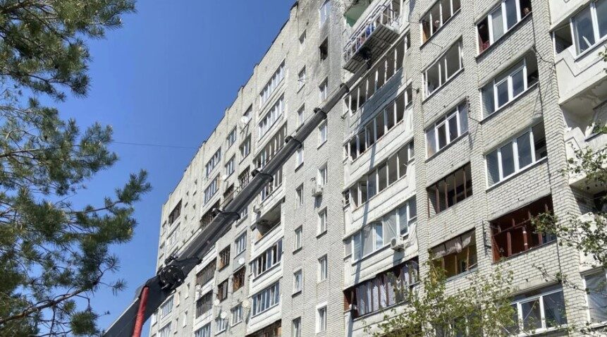 В Брянске  в микрорайоне Автозаводец убрали 30 кубометров мусора