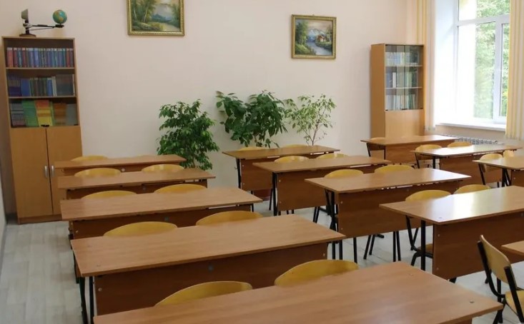 На Брянщине продолжается оснащение и ремонт школ