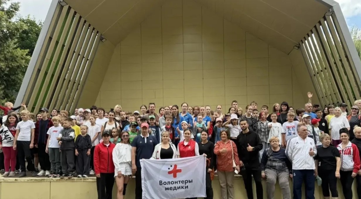 В Володарском районе Брянска прошла утренняя гимнастика