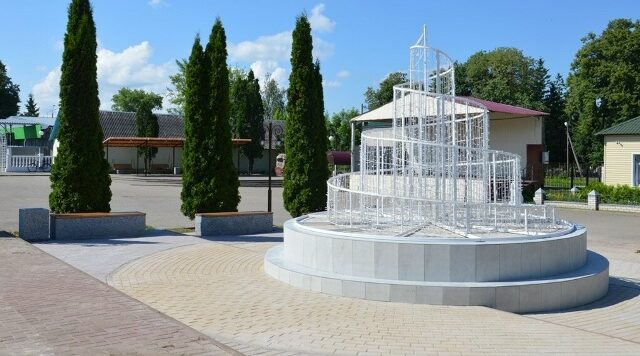 На Брянщине в Гордеевке обновляется общественная территория