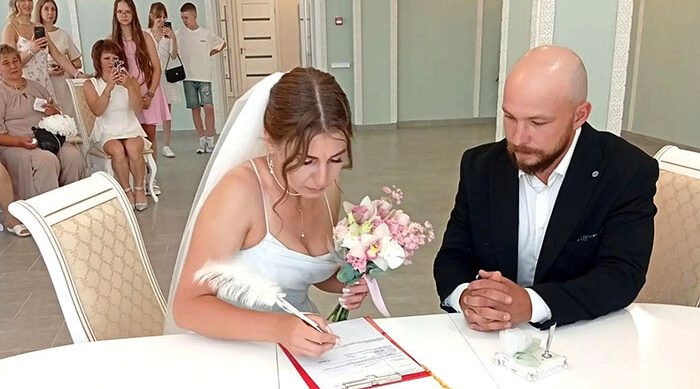 В Клинцах 26 июня вступили в брак 26 пар