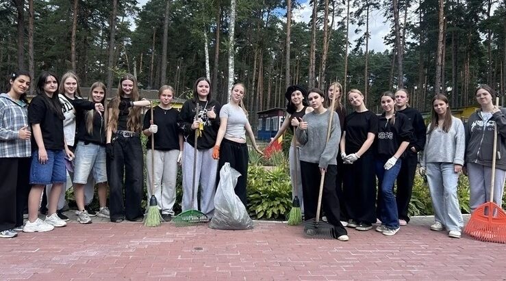 В брянском лагере «Огонёк» стартовала профильная трудовая смена