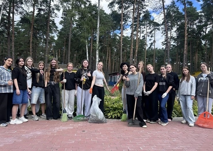 В брянском лагере «Огонёк» стартовала профильная трудовая смена