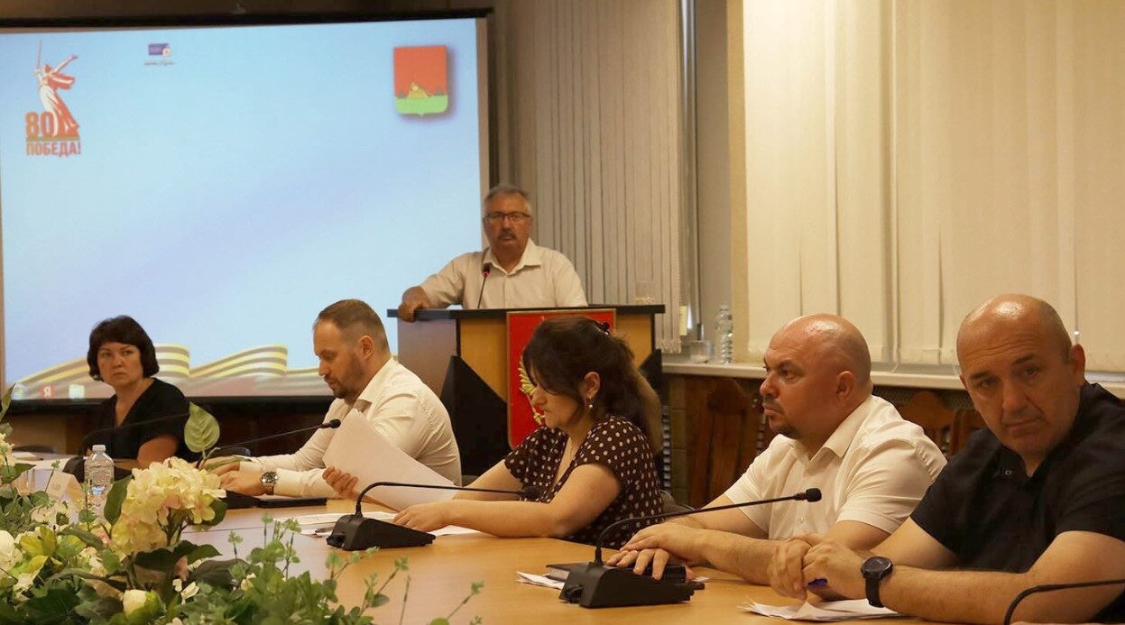 В Брянске реализуется программа создания дошкольных и школьных мест
