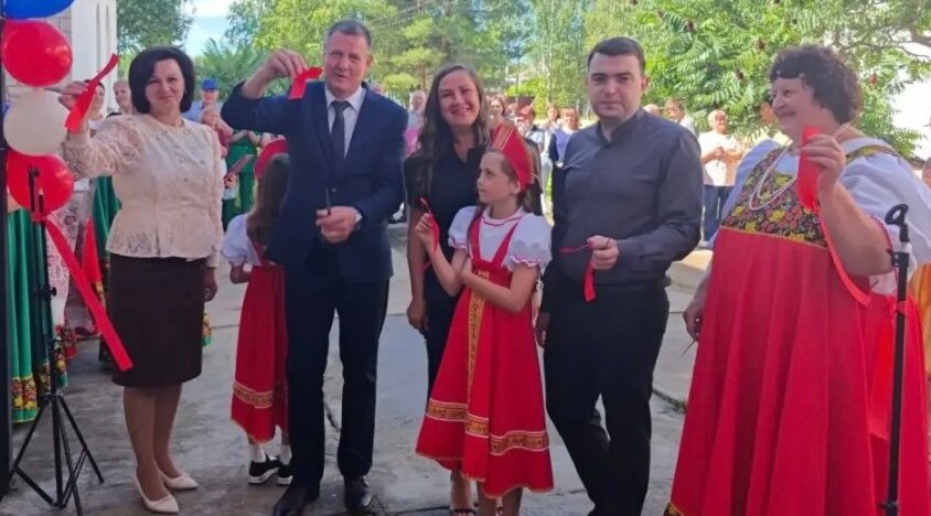 На Брянщине в посёлке Мирный Клетнянского района открыли обновлённый дом культуры