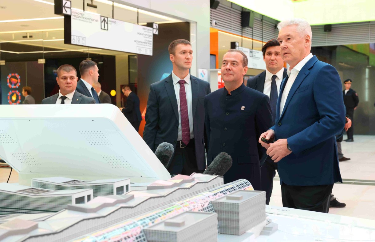 Медведев: технологическое лидерство должно стать основой российской экономики