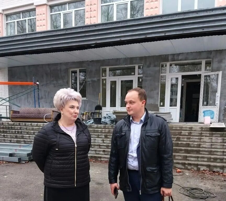 В Брянске идет капитальный ремонт школ