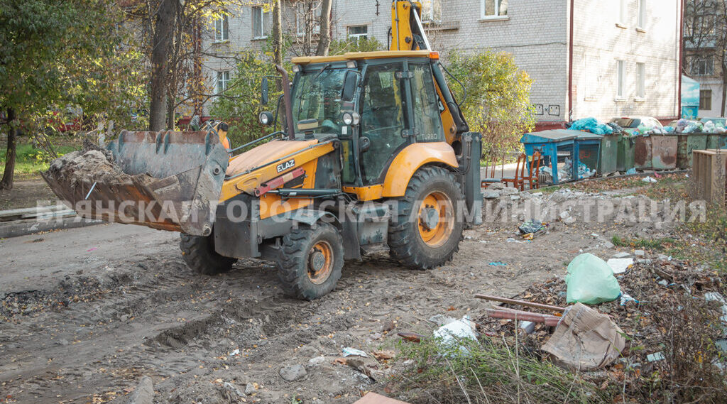 В брянских дворах установят более 60 новых контейнерных площадок